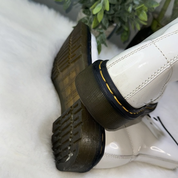 Dr Martens - Picture 5 of 8